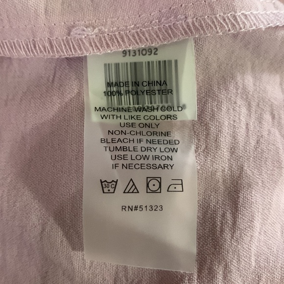 VINCE CAMUTO New With Tags Women's Ruffle Sleeve Henley Blouse See Measurements - Picture 7 of 10